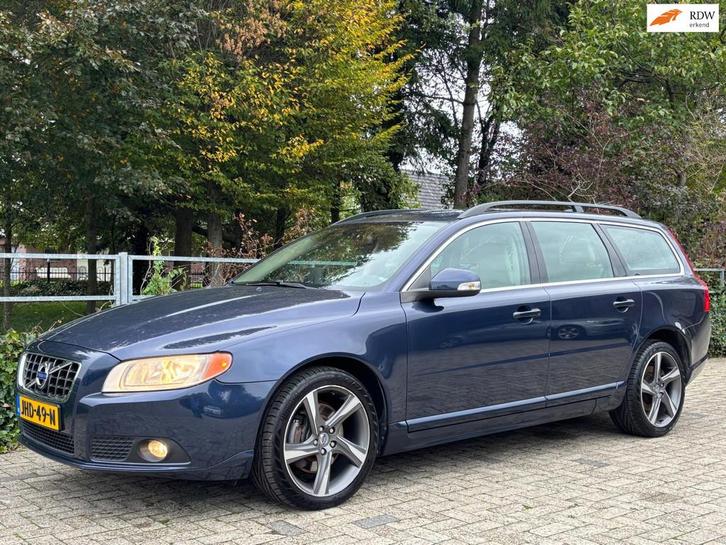Volvo V70 2.0T Summum automaat Youngtimer, Auto's, Volvo, Bedrijf, Te koop, V70, ABS, Airbags, Airconditioning, Alarm, Bochtverlichting