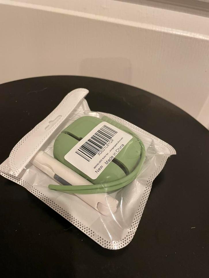 Airpods case Nieuw (pro), Telecommunicatie, Mobiele telefoons | Oordopjes, Nieuw, Ophalen
