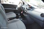 Renault Twingo 1.2 16V Authentique 2013|Airco|Cruise!, Auto's, Renault, Voorwielaandrijving, 4 stoelen, Zwart, Origineel Nederlands