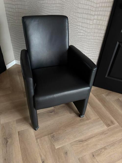 6 hele mooie en zeer nette echt leren eetkamerstoelen, Huis en Inrichting, Stoelen, Zo goed als nieuw, Vijf, Zes of meer stoelen