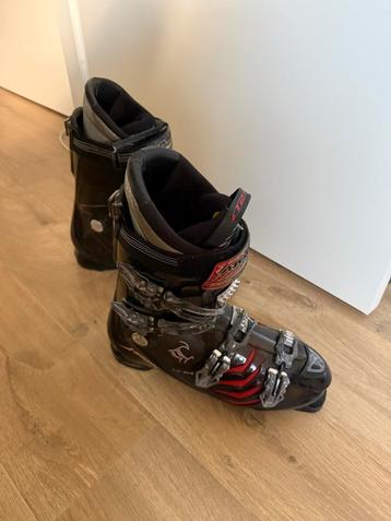 Ski schoenen beschikbaar voor biedingen