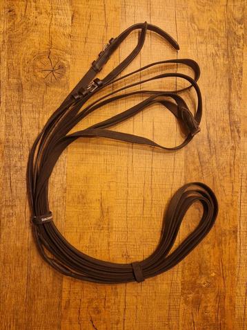 Lange lijn/teugel  beschikbaar voor biedingen