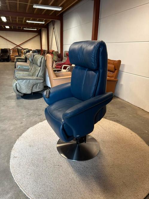 Relaxfauteuil , leren design relax fauteuil sta op stoel, Huis en Inrichting, Fauteuils, Zo goed als nieuw, Leer, 75 tot 100 cm