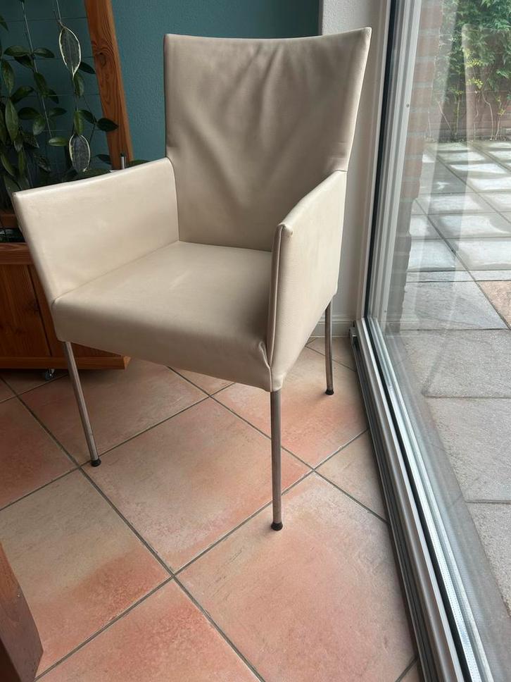 Bert Plantagie Leren Eetkamerstoelen (6x) beige/creme, Huis en Inrichting, Stoelen, Gebruikt, Vijf, Zes of meer stoelen, Overige kleuren