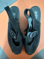 Arche Sleehak maat 38.5, Kleding | Dames, Schoenen, Ophalen of Verzenden, Zo goed als nieuw, Sandalen of Muiltjes