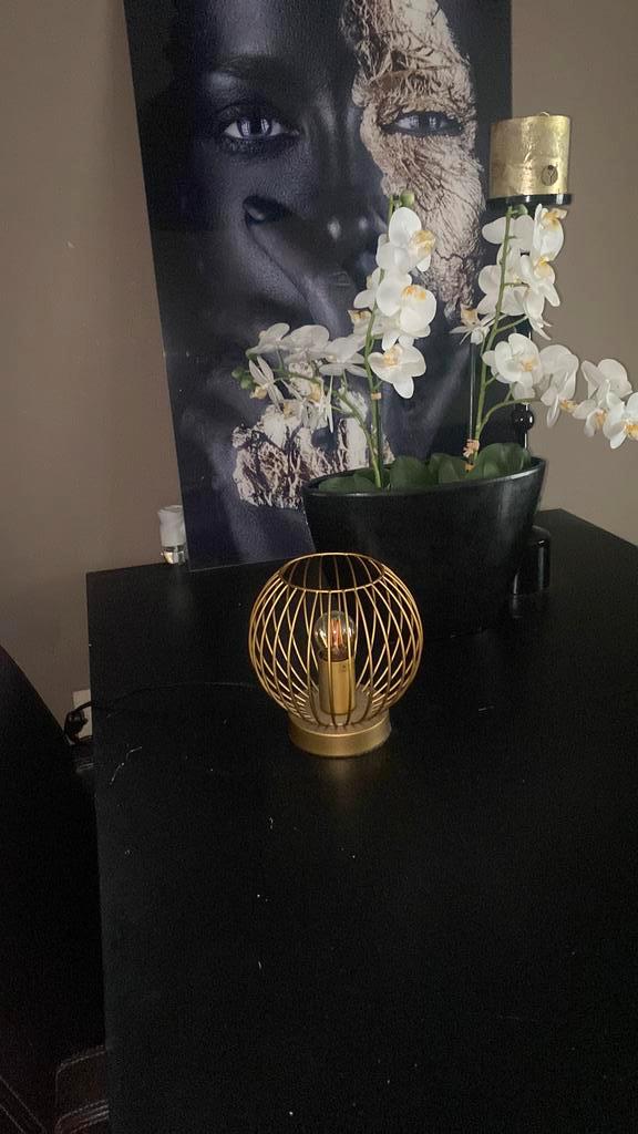 Tafellamp goudkleurig, Huis en Inrichting, Lampen | Tafellampen, Zo goed als nieuw, Minder dan 50 cm, Ophalen