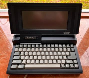 Stoere Retro Sanyo laptop MBC-16LT2 beschikbaar voor biedingen