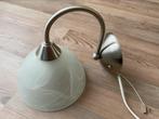 Wandlamp wit gevlamde kap, zilver metaal lamp, Ophalen of Verzenden, Zo goed als nieuw, Glas