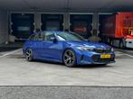BMW 3-Serie 330e Touring  292pk Aut 2022 Blauw, 1998 cc, Zwart, 4 cilinders, Blauw
