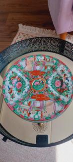 Set van 2 vintage borden en 1 schaaltje. Chinese stijl ., Ophalen of Verzenden