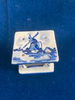 Twee miniaturen in Delftsblauw, Ophalen of Verzenden