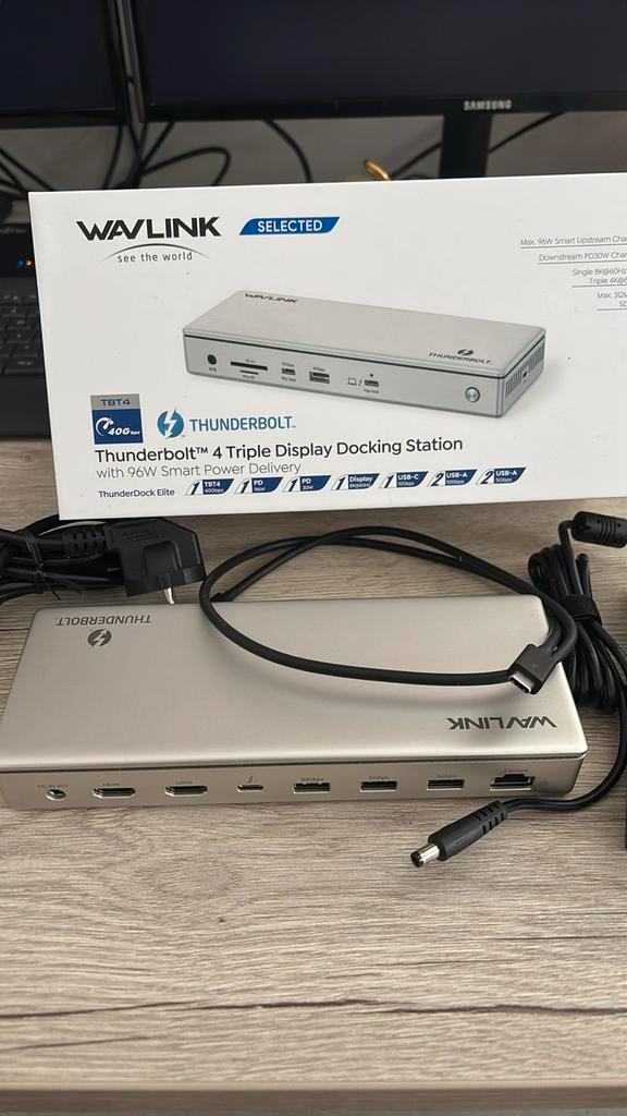 Thunderbolt 4 Docking Station - Nieuwstaat!, Computers en Software, Dockingstations, Zo goed als nieuw, Docking station, Laptop