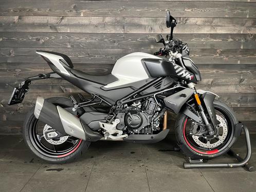 Cfmoto 450NK A2 GESCHIKT (bj 2025), Motoren, Motoren | CFMOTO, Bedrijf, Naked bike, 12 t/m 35 kW