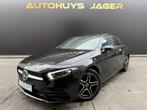 Mercedes-Benz A-klasse 250 e Business Solution AMG Panorama, Auto's, Mercedes-Benz, Gebruikt, Zwart, 4 cilinders, Leder en Stof