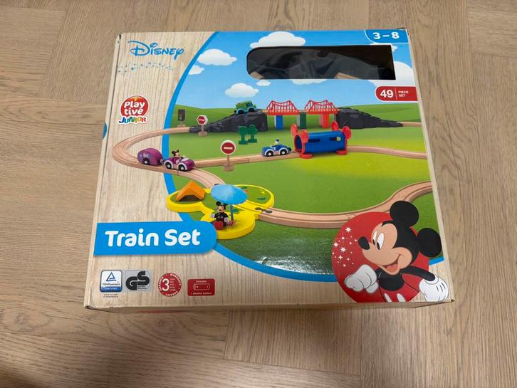 Disney train set houten treinbaan  mickey minnie mouse, Kinderen en Baby's, Speelgoed | Houten speelgoed, Gebruikt, Ophalen of Verzenden