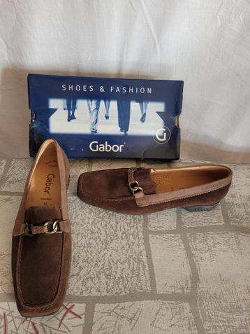 NIEUWE wildleren instappers. Mt 40.5 Gabor van 79 nu 59 ! beschikbaar voor biedingen