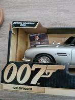 Jamesbond astonmartin db5, Hobby en Vrije tijd, Modelauto's | 1:18, Ophalen of Verzenden, Zo goed als nieuw