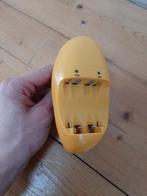 Oplader batterijen Varta AA en AAA, Audio, Tv en Foto, Accu's en Batterijen, Ophalen of Verzenden, Zo goed als nieuw, Oplaadbaar