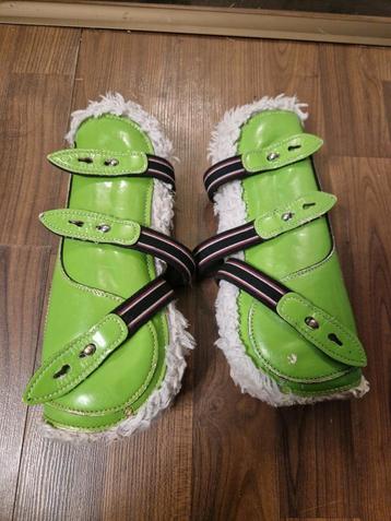 Beenkappen beschikbaar voor biedingen