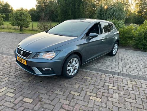 Seat Leon 1.2 TSI 110PK 2018 Grijs, Auto's, Seat, Particulier, Leon, Benzine, C, Hatchback, Handgeschakeld, Geïmporteerd, Zilver of Grijs