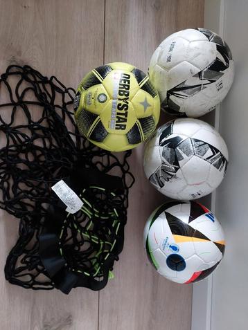 Zaalvoetballen set + net beschikbaar voor biedingen