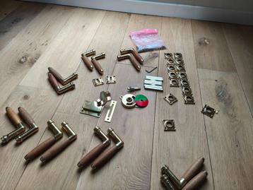 messing deurbeslag ton model beschikbaar voor biedingen