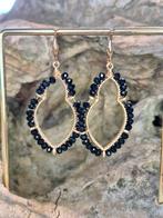Vergulde kristallen oorstekers, Sieraden, Tassen en Uiterlijk, Oorbellen, Met kristal, Hangers, Zwart, Nieuw