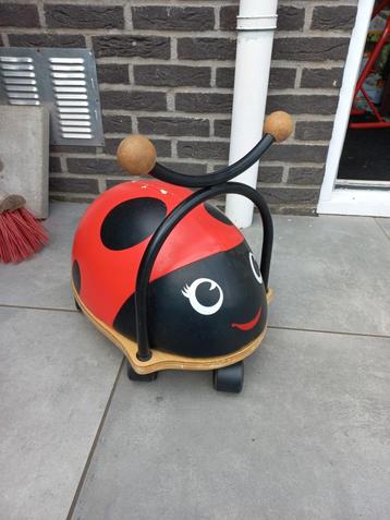 Loopauto lieveheersbeestje  beschikbaar voor biedingen