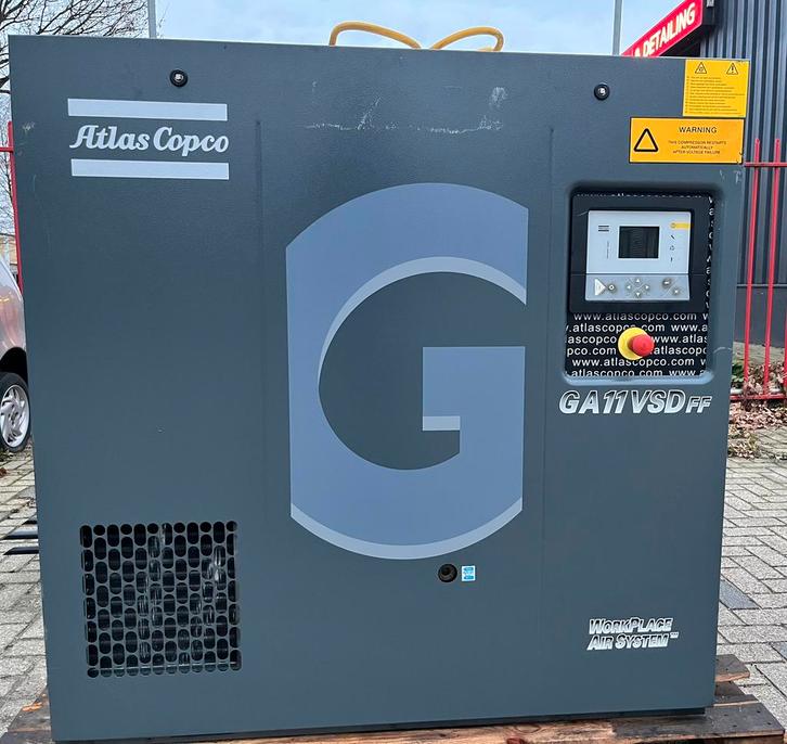Atlas copco schroefcompressor 11Kw frequentie, Doe-het-zelf en Verbouw, Compressors, Zo goed als nieuw, 100 liter of meer, 800 liter/min of meer