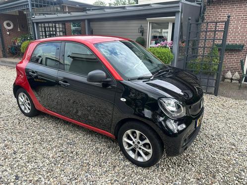 Smart ForFour 1.0 71pk S&S 2018 Zwart, Auto's, Smart, Particulier, ForFour, ABS, Airbags, Airconditioning, Bluetooth, Boordcomputer