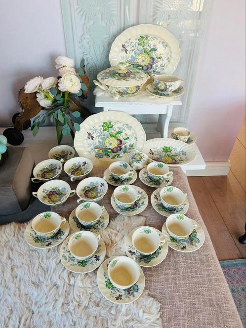 Royal Doulton the Kirkwood puntgaaf antiek porselein servies, Antiek en Kunst, Antiek | Servies compleet, Ophalen