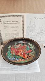 Ruslan & Ludmilla Bord - Limited Edition Porselein, Ophalen of Verzenden