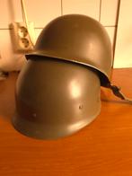 Twee Nederlandse Legerhelmen, Ophalen of Verzenden, Landmacht, Nederland, Helm of Baret