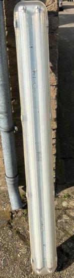 Dubbele tl lamp bak in kunstof 130 cm, Ophalen of Verzenden, Gebruikt, Minder dan 50 watt, Lamp met armatuur