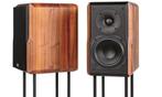 Chario Delphinus MKII monitors met originele stands, Audio, Tv en Foto, Luidsprekers, ., Chario, Zo goed als nieuw, 120 watt of meer