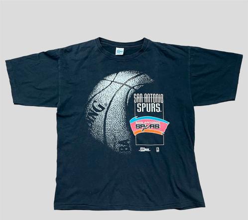 Vintage 90s Salem NBA t-shirt maat XL basketbal heren shirt, Sport en Fitness, Basketbal, Kleding, Ophalen of Verzenden