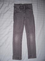 Hele mooie broek grijs merk HTX Equal maat 122 - 128, Kinderen en Baby's, Kinderkleding | Maat 122, Broek, Gebruikt, Meisje, Htx equal