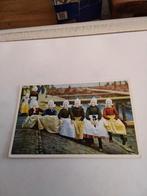 VOLENDAM. 6 MEISJES OP RIJ, Verzamelen, Ansichtkaarten | Nederland, Ophalen of Verzenden, Voor 1920, Noord-Holland