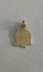 14kt gouden hanger kinderkopje meisje, Overige voorstellingen, Ophalen of Verzenden, Zo goed als nieuw, Goud