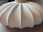 Witte ronde geribbelde plafondlamp stof, Westwing, Huis en Inrichting, Lampen | Plafondlampen, Ophalen, Zo goed als nieuw, Stof