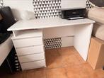 Selling almost never used bureau table with chair, Huis en Inrichting, Bureaus, Ophalen, Zo goed als nieuw