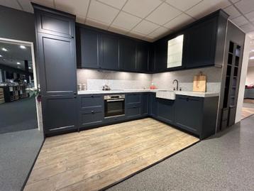 Punto showroom keuken kaderfront donkerblauw Landelijk beschikbaar voor biedingen