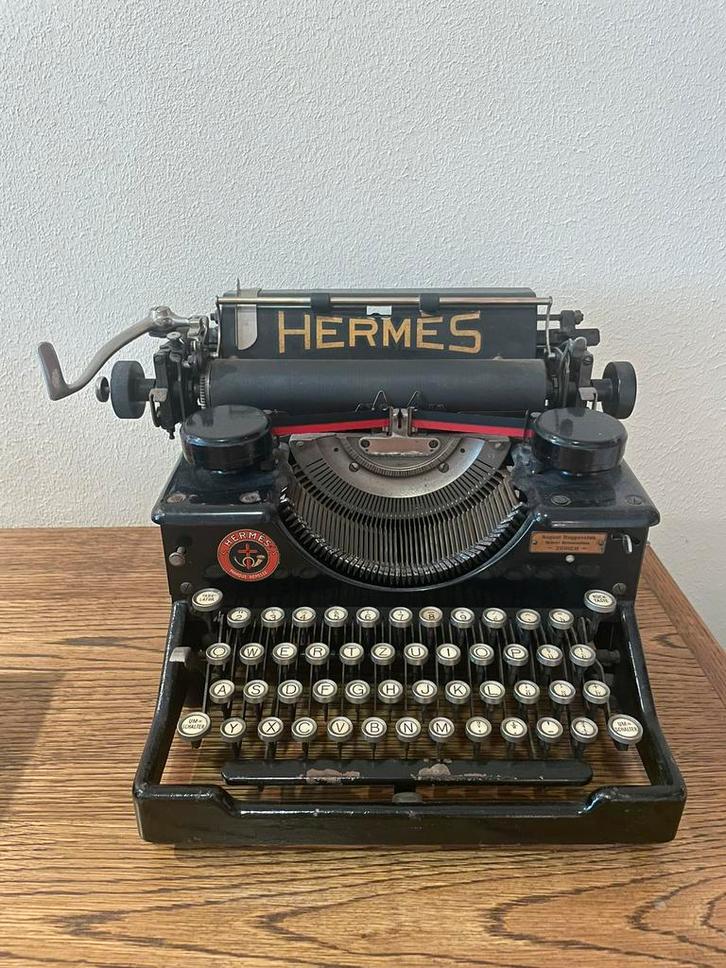 Antieke typemachine Hermès ca 1930 no. 3, Diversen, Typemachines, Gebruikt, Ophalen