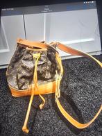 Vintage Bucket Tas, Sieraden, Tassen en Uiterlijk, Tassen | Damestassen, Ophalen of Verzenden, Gebruikt, Bruin, Handtas