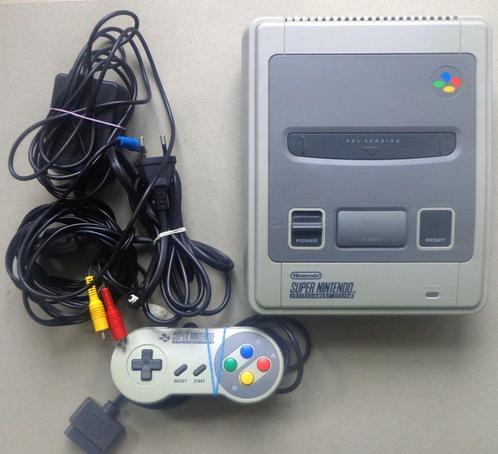 Super Nintendo + aansluitkabels + originele controller, Spelcomputers en Games, Spelcomputers | Nintendo Super NES, Gebruikt, Met 1 controller