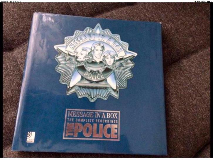 Police 4 CD,s in luxe album💥mag weg voor €30,00, Cd's en Dvd's, Cd's | Overige Cd's, Zo goed als nieuw, Ophalen of Verzenden