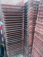 Uni Kratten op Dolly - 11 Stapels van 25, Ophalen