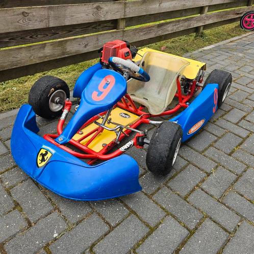 BRM Puffo mini kart met 31cc viertakt motor, Sport en Fitness, Karting, Zo goed als nieuw, Kart, Ophalen
