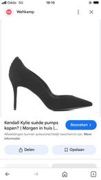 Kylie and Kendall kardashian nieuwe pumps zwart 38, Ophalen of Verzenden, Zo goed als nieuw, Maat 38/40 (M), Sjaal