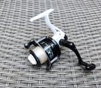 Fish-Xpro 3000 Werpmolen (Raven) *** Demo Nieuw ***, Watersport en Boten, Ophalen of Verzenden, Zo goed als nieuw, Molen